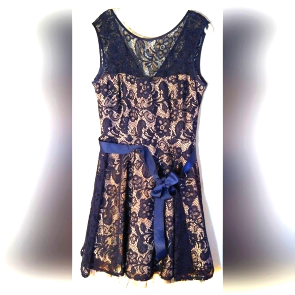 JADE WOMEN'S/MISSES SIZE LARGE DRESS DARK MIDNIGHT BLUE LACE TAN LINING NWOT
